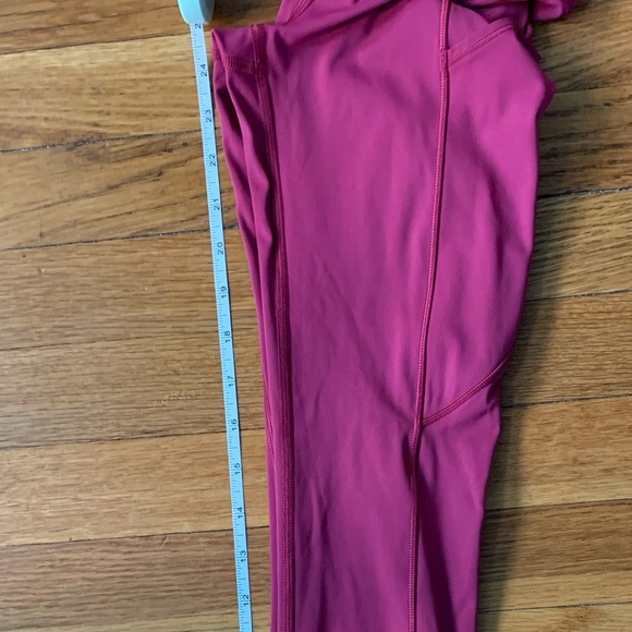 Lululemon Fast & Free 7/8 Tight II *Nulux 25" Violet Red Dark Pink Media Pockets - Picture 8 of 8